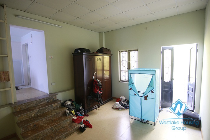 Four bedrooms house for rent in An Duong Vuong st, Tay Ho District 