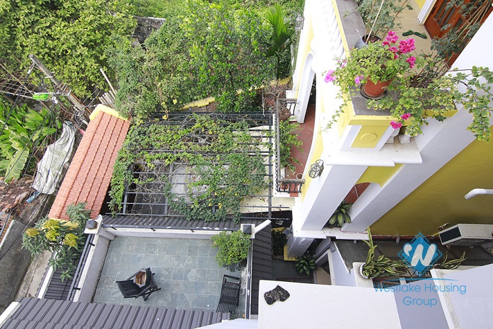 Four bedrooms house for rent in An Duong Vuong st, Tay Ho District 