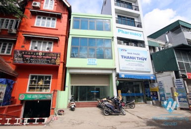 Spacious office space for rent in Xuan dieu, Tay ho, Ha noi