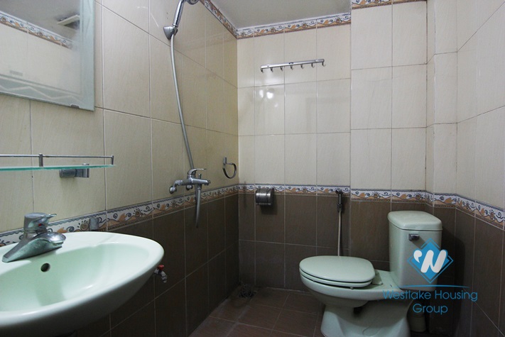 Cheap 4 bedrooms house with big yard for rent in Tay Ho district, Hanoi.