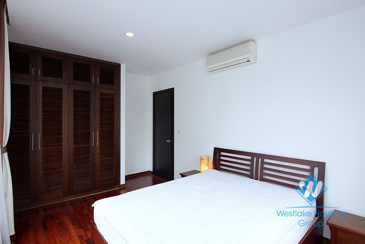 Spectacular apartment in Tay Ho for rent