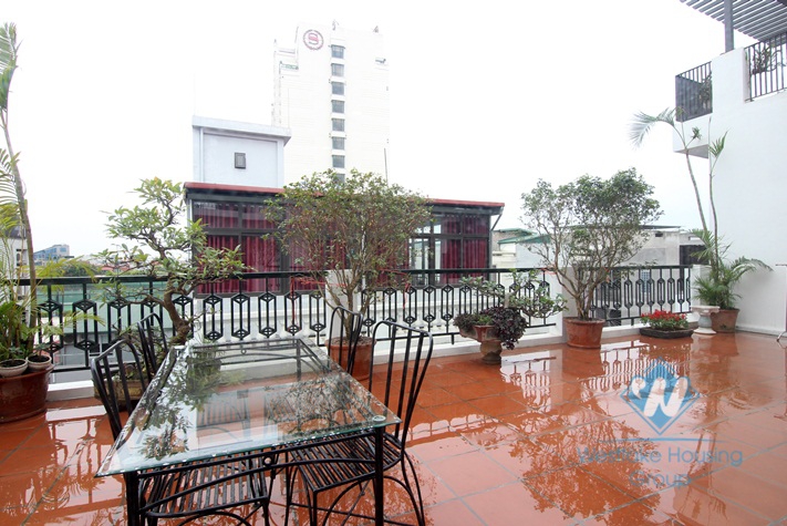 Nice apartment with big balcony for rent in Tu Hoa District, Tay Ho District 