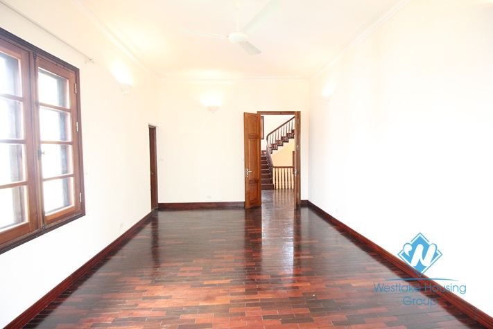 A huge house with 7 bedrooms and swimming pool for rent in Westlake, Tay Ho, Hanoi