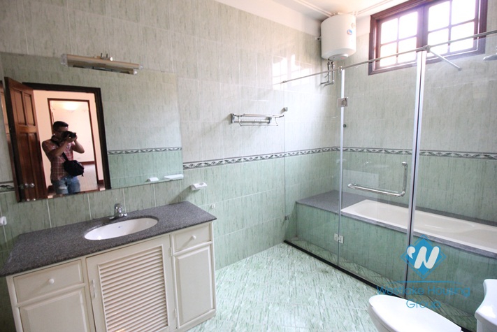 A huge house with 7 bedrooms and swimming pool for rent in Westlake, Tay Ho, Hanoi