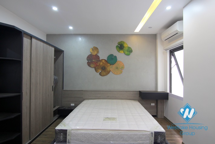 02 bedrooms with nice furniture for rent in Xuan Dieu st, Tay Ho District 