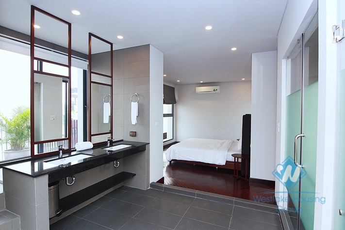 Stunning penthouse apartment for rent in Tay Ho with beautiful lake view balcony