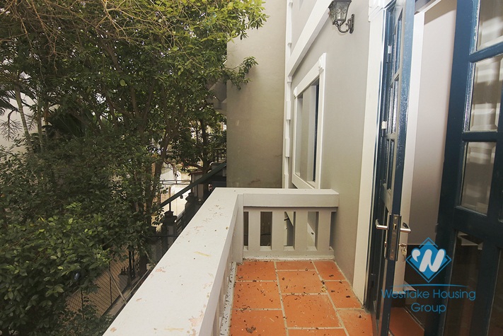 A lovely 4 bedroom house for rent in Long Bien District