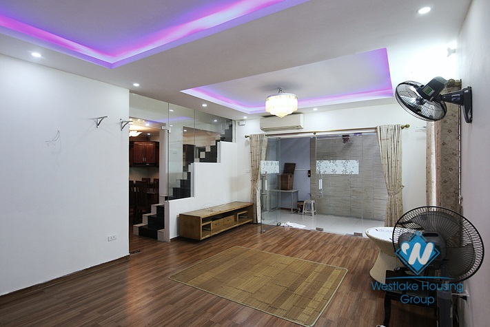 A cheap house for rent in Au co, Tay Ho