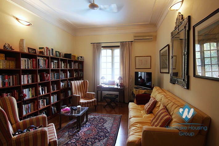 Nice house with swimming pool for rent in Dang Thai Mai st, Tay Ho, Ha Noi