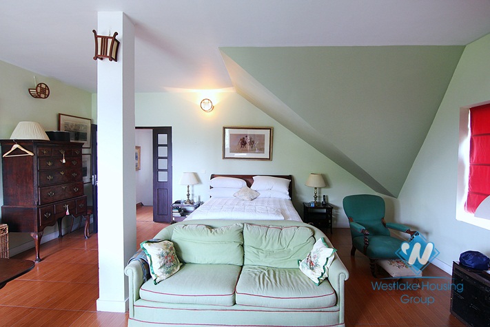 Nice house with swimming pool for rent in Dang Thai Mai st, Tay Ho, Ha Noi