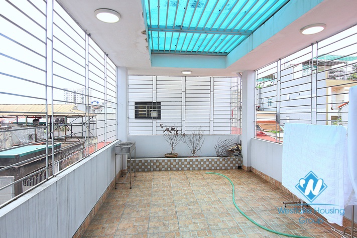 Nice house with 4 bedrooms for rent in Lac Long Quan st, Tay Ho District 
