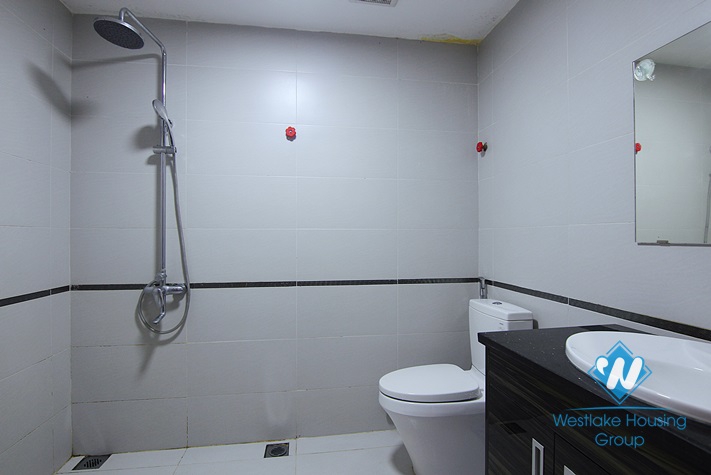 Nice house with 4 bedrooms for rent in Lac Long Quan st, Tay Ho District 