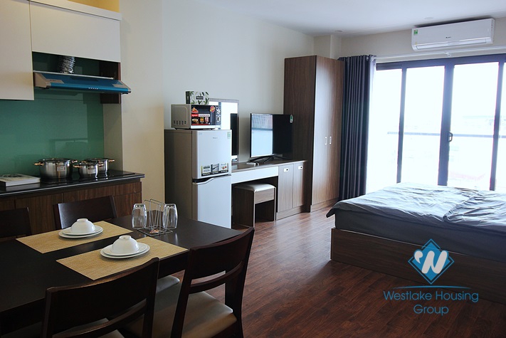 High floor and brand-new studio for rent in Nhat Chieu st, Tay Ho.