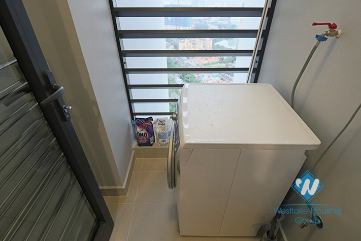 High floor apartment for rent in Vinhome Metropolis Lieu Giai, Ba Dinh