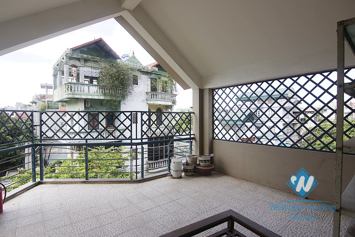 A newly-renovated house for rent in Long Bien district