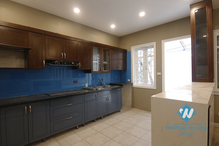 A newly-renovated house for rent in Long Bien district