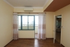 A large four-bedroom apartment with the view of the city and a lake on Lang Ha street