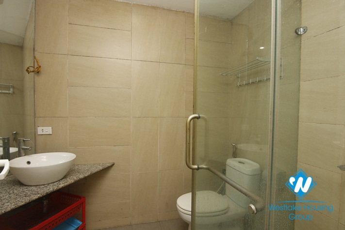 A cheap house with 3 bedroom for rent in Doi Can, Ba Dinh