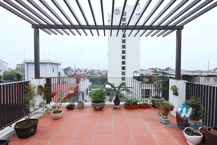 Nice and big apartment with balcony for rent on Tu Hoa street, Tay Ho, Ha Noi
