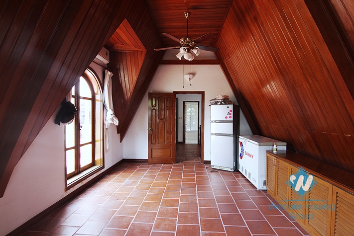 Large house for rent with large garden and swimming pool in Tay Ho, Hanoi