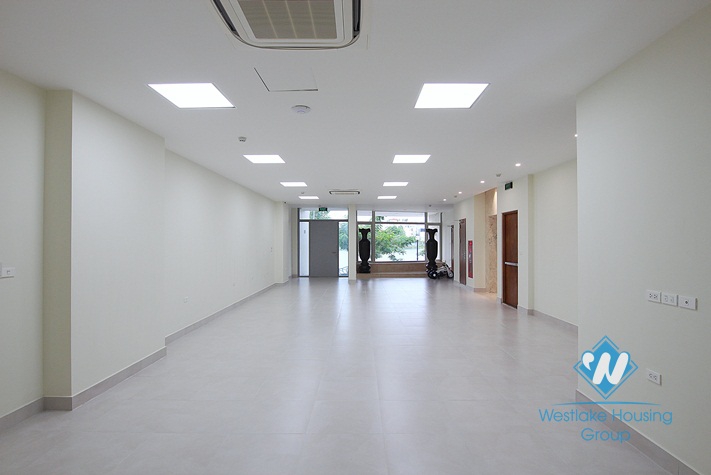 A spacious office for rent in Tay Ho