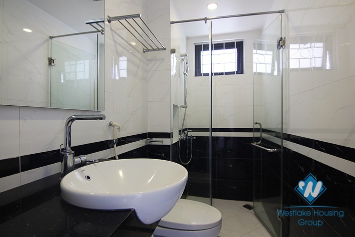 Duplex 4 bedrooms apartment with lake view for rent in Au Co st, Tay Ho area