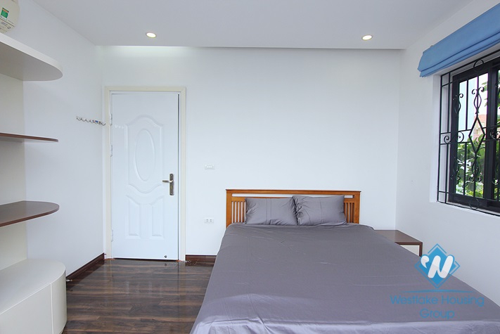 A 4 bedroom apartment with lake view in Tay Ho, Ha Noi