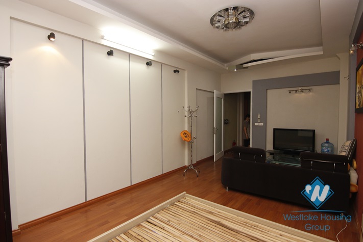 Four bedrooms house for rent in Doi Can street, Ba Dinh area
