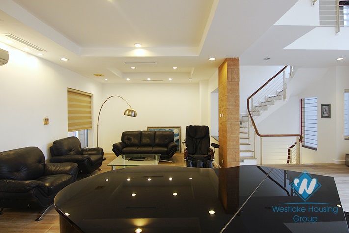 Morden 2 bedrooms house for rent in Dang Thai Mai, Tay Ho area