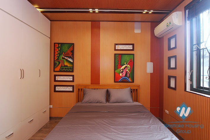 A 4 bedroom apartment with lake view in Tay Ho, Ha Noi