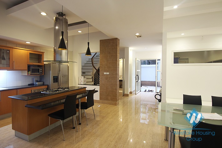 Morden 2 bedrooms house for rent in Dang Thai Mai, Tay Ho area