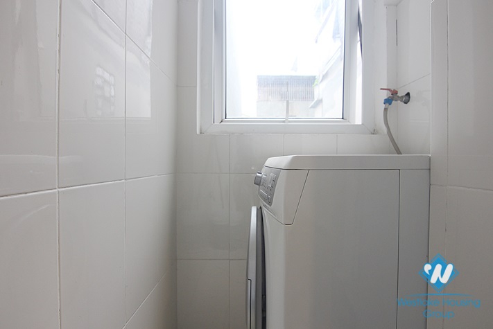 Good price, 02 bedrooms apartment for rent in Dang Thai Mai Street, Tay Ho, Hanoi.