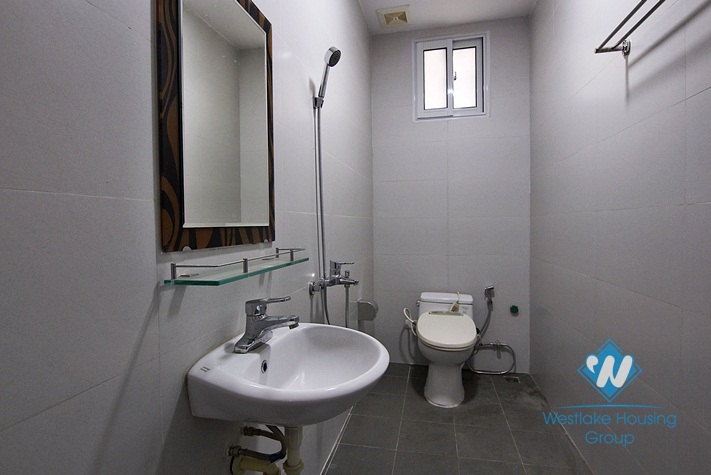 Cosy house with courtyard for rent in Tay Ho, Ha Noi