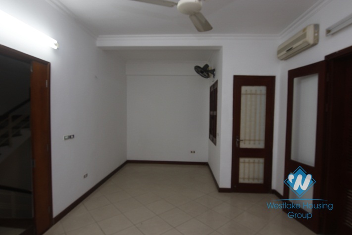 An affordable house for rent in Truc Bach Island
