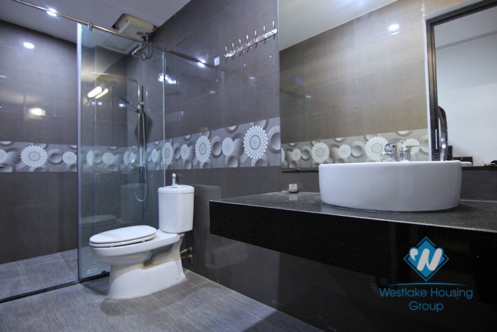 A brand new and nice 5 bedroom house for rent in Au co, Tay ho