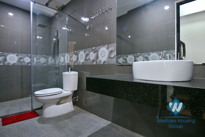 A brand new and nice 5 bedroom house for rent in Au co, Tay ho