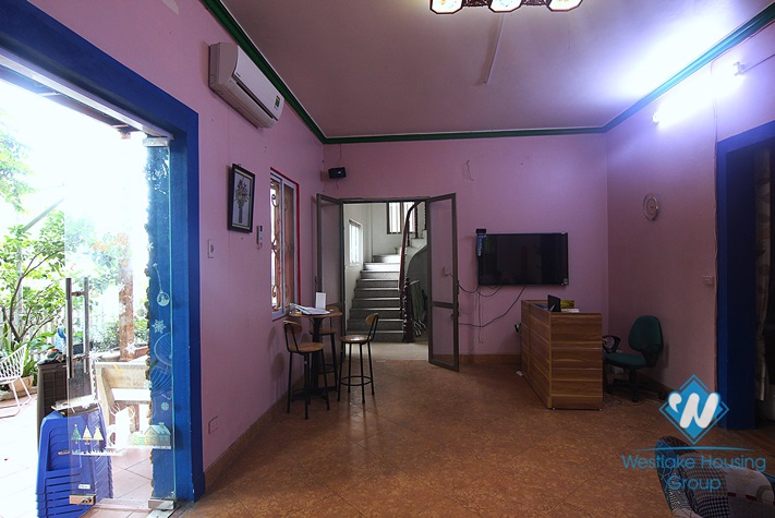 A spacious house for opening a restaurant or residence close to InterContinental Hanoi Westlake