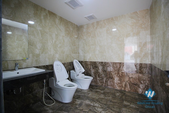 A bright, open office for rent in Vuon Dao