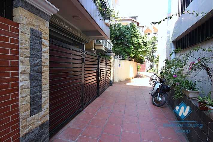 Nice house for rent in Tay Ho ward,Tay Ho, Ha Noi