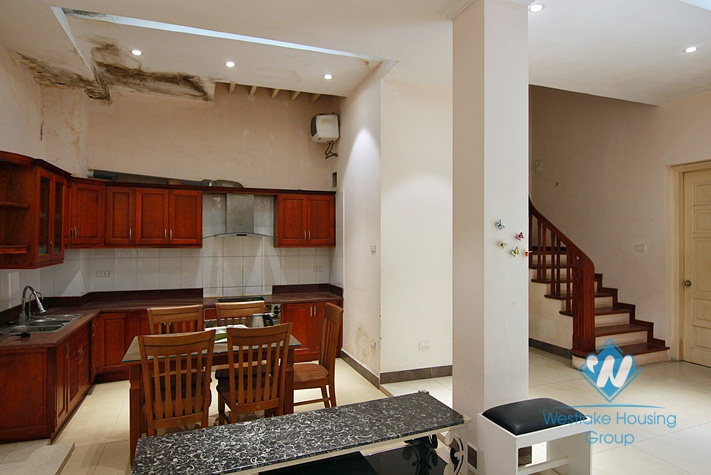 A reasonable 4 bedroom house for rent in Dang Thai Mai, Tay Ho