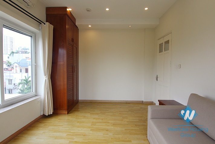 Brand new and lake view apartment for rent in Tay Ho area
