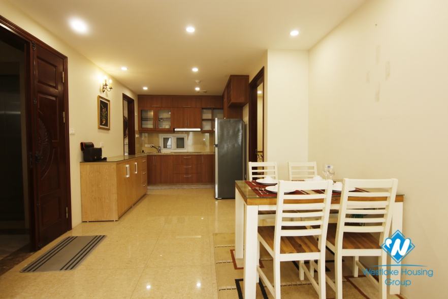 An adorable 2 bedroom apartment for rent in Dong Da District.