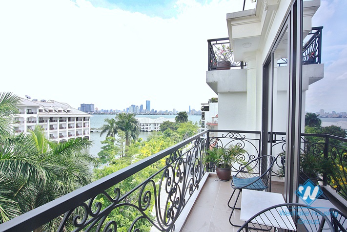 Beautiful 2 bedrooms apartment with balcony for rent in Tu Hoa Street, Tay Ho District 