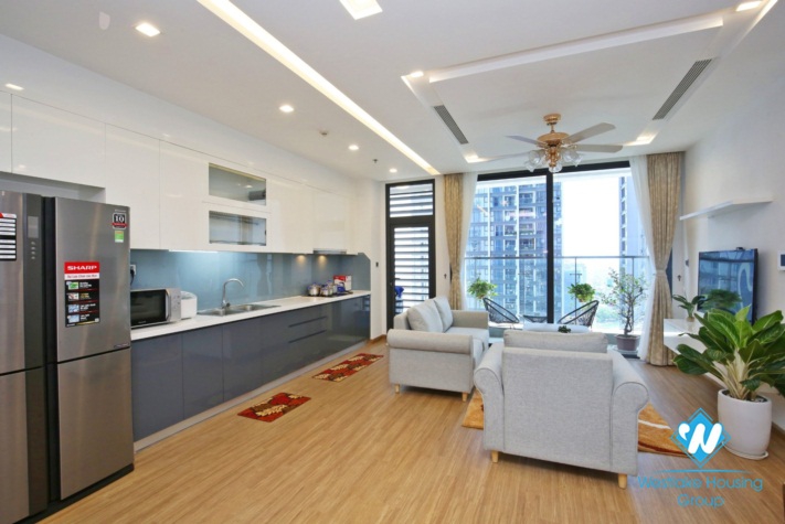 A well-decorated apartment for rent in Vinhome Metropolis, Lieu Giai, Ba Dinh