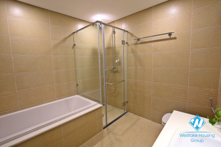 A well-decorated apartment for rent in Vinhome Metropolis, Lieu Giai, Ba Dinh