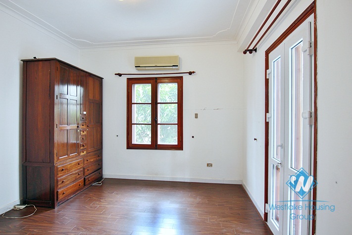 A 5 bedroom vila for rent in To ngoc van, Tay ho, Ha noi