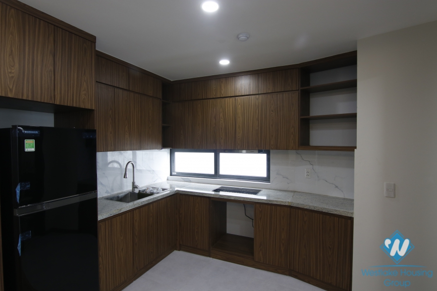 Breaking lake-view 2  bedroom in the super nice modern apartment in Trấn Vũ for rent