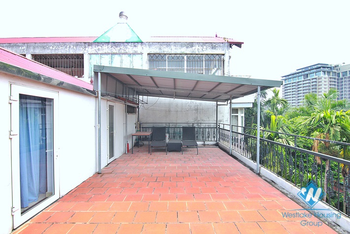 Charming house with pool, large yard and garden in Dang Thai Mai