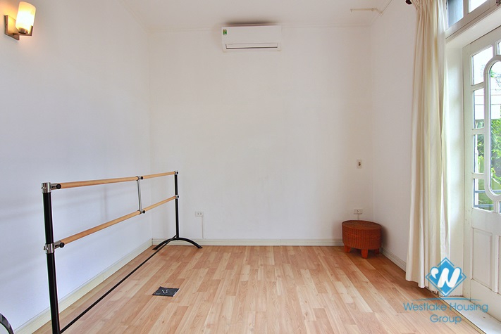 Charming house with pool, large yard and garden in Dang Thai Mai