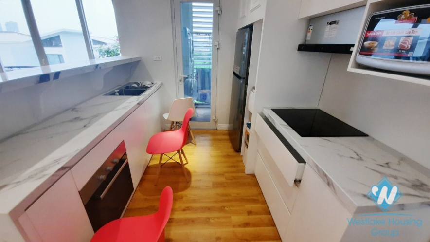 Three-bedroom apartment with view to French international school